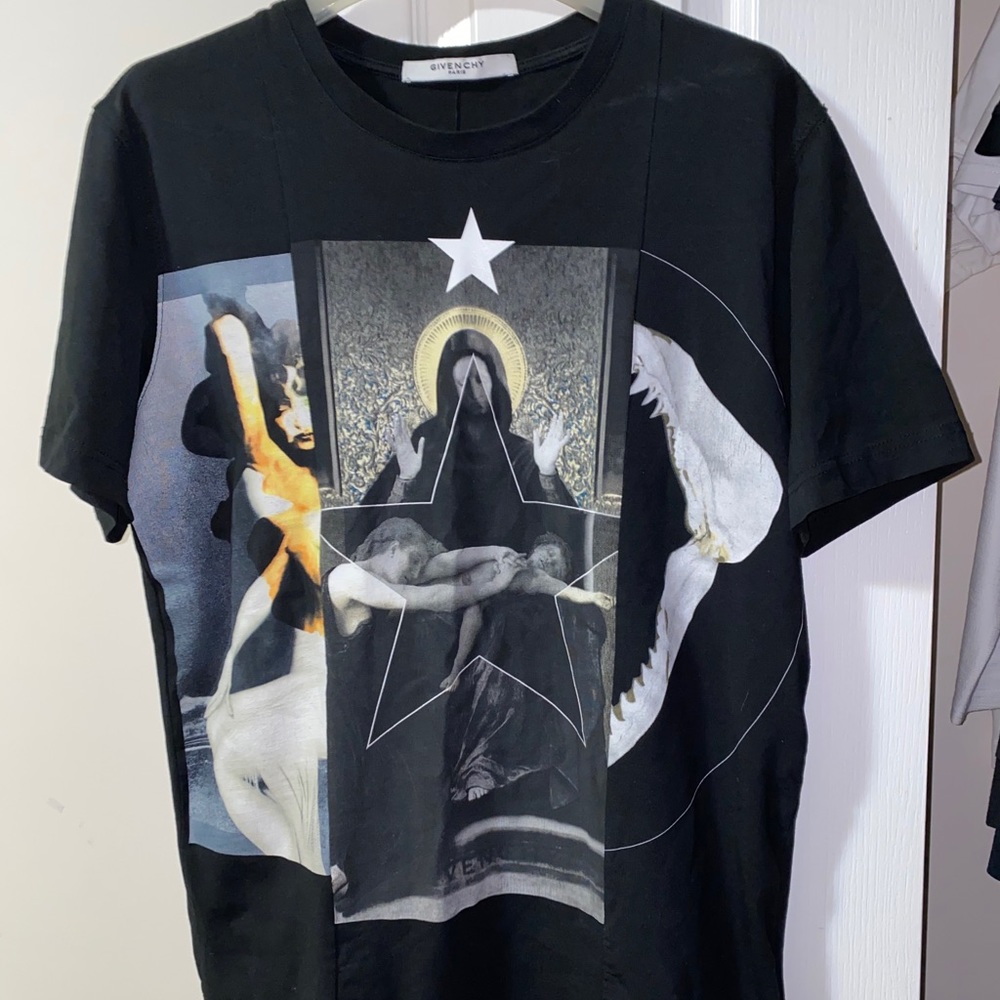 Givenchy tee